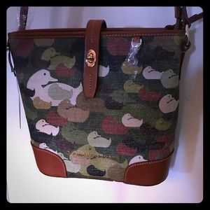 NWT Dooney & Bourke Crossbody Bucket Bag